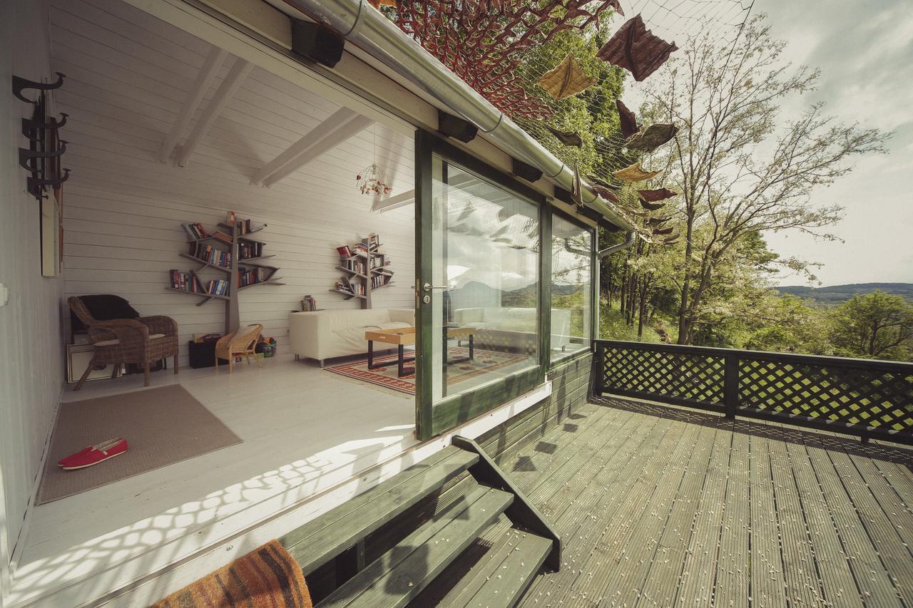 Sárga Ház Guest House Kaptalantoti Ngoại thất bức ảnh